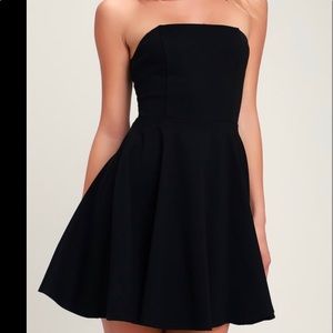 🖤Strapless Dress by Vintage Hazel🖤 Size Small